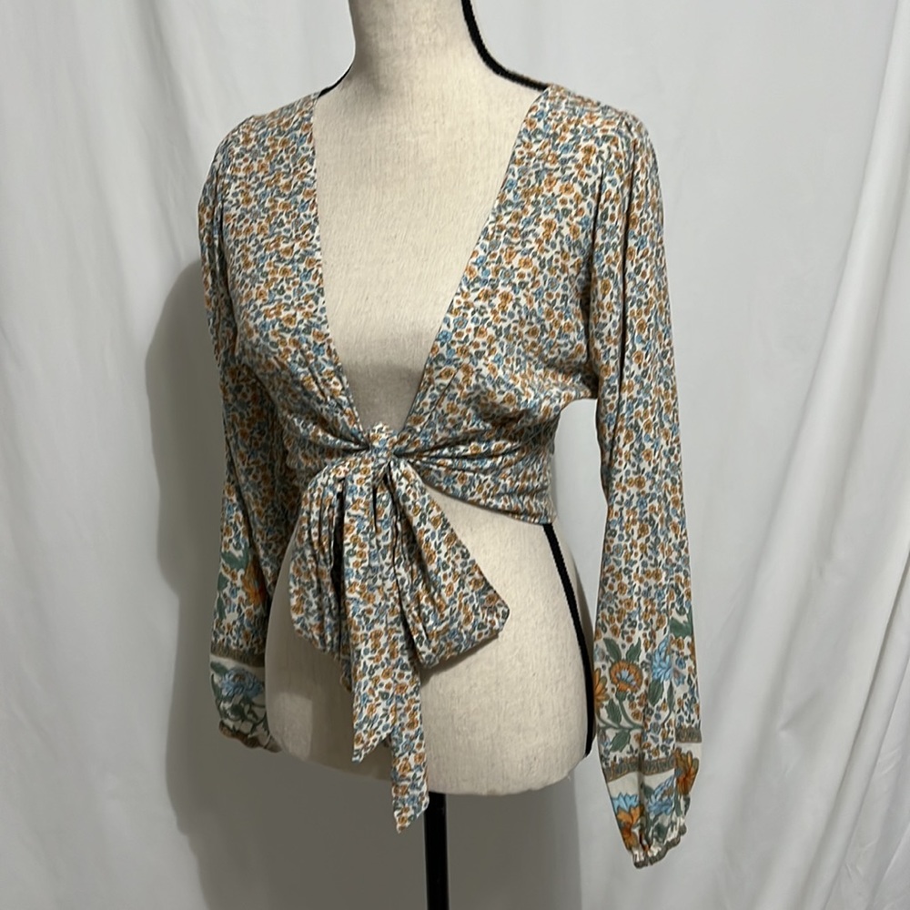 Floral Cotton Boho Deep V Neck Tie Front Size Medium Long Sleeve Top Blue Orange